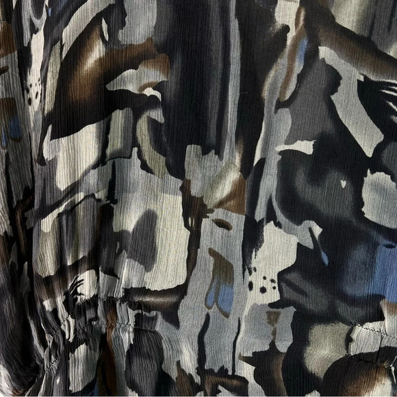 Sundance 100% Silk Blouse Top Size Medium Contemporary Geometric Print Artsy - Picture 11 of 14